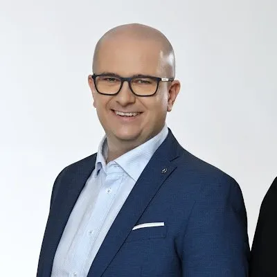 Expinit & Kamelak sp. j.